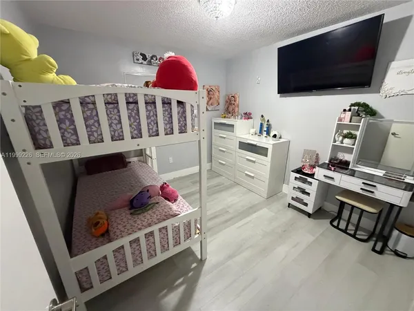 $2,600 | 6878 Northwest 173rd Drive, Unit 907, Hialeah, FL 33015