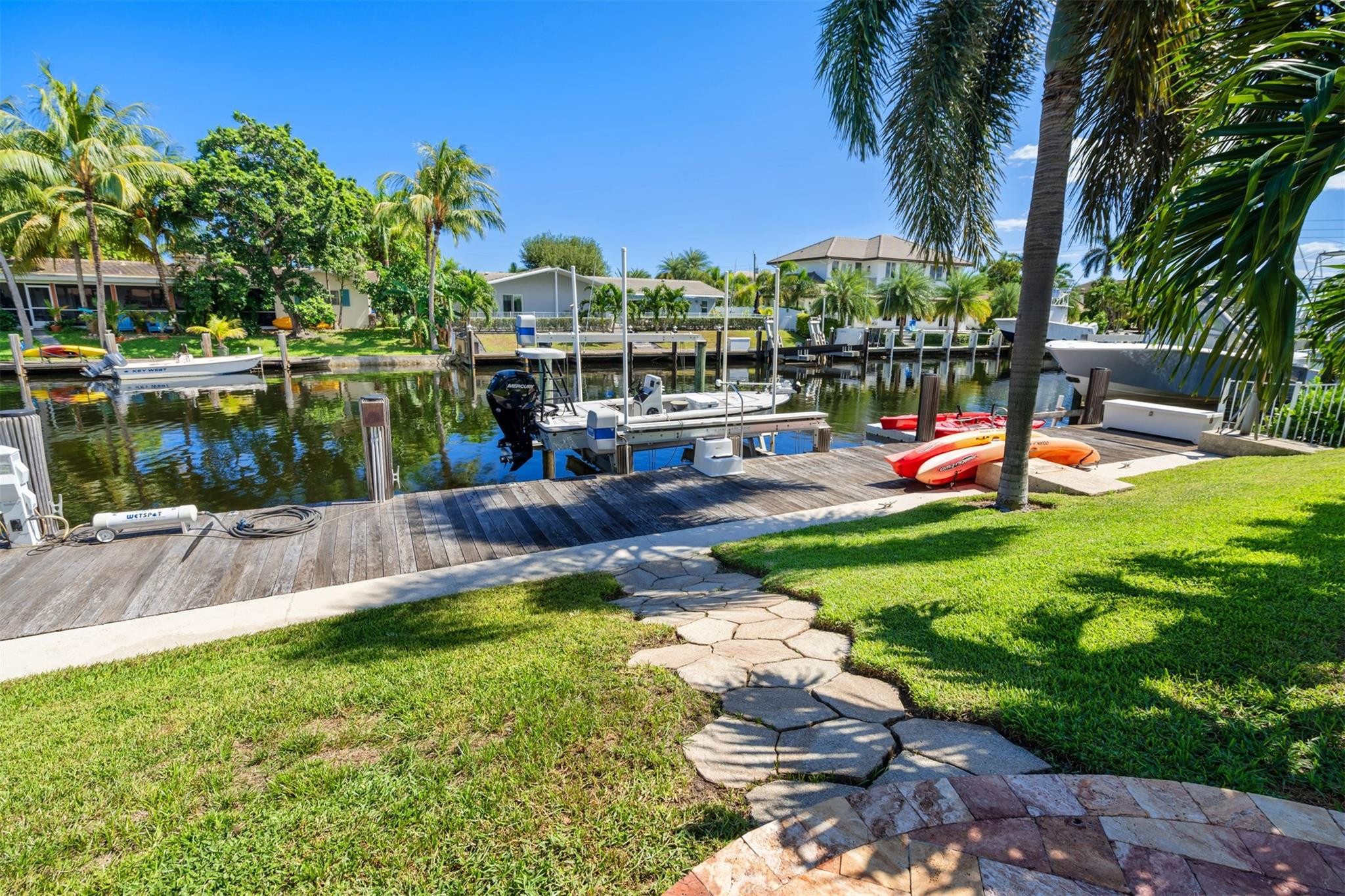 4000 Northeast 24th Avenue Lighthouse Point, FL 33064 - Photo 6 of 46 Photo 6