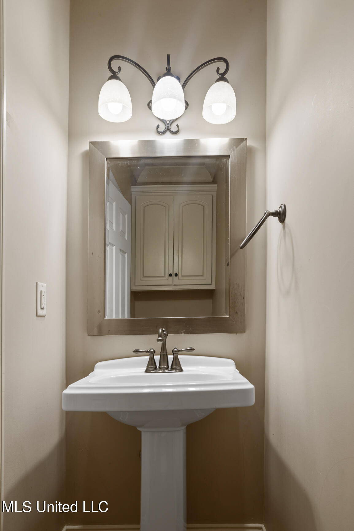 111 Meadow Pointe Cove Brandon, MS 39042 - Photo 13 of 27 111 Meadow Pointe Cove-12