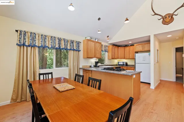 $435,000 | 25195 Esther Avenue, Long Barn, CA 95335