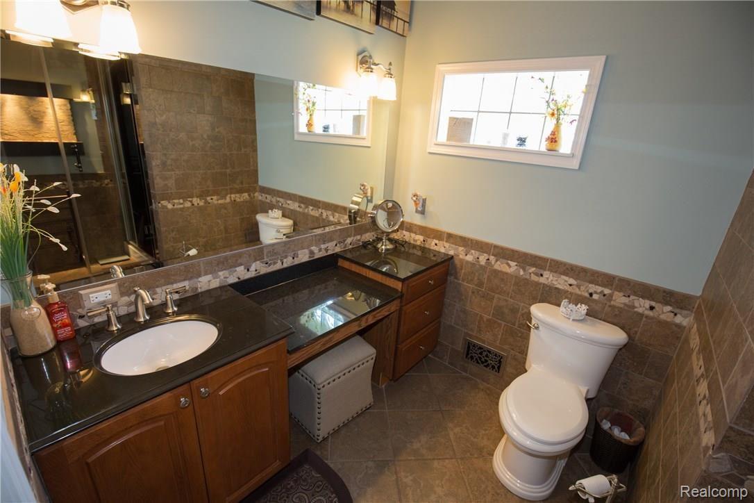 2245 West Fork Road Lapeer, MI 48446 - Photo 28 of 41 ZT7A5151.jpg