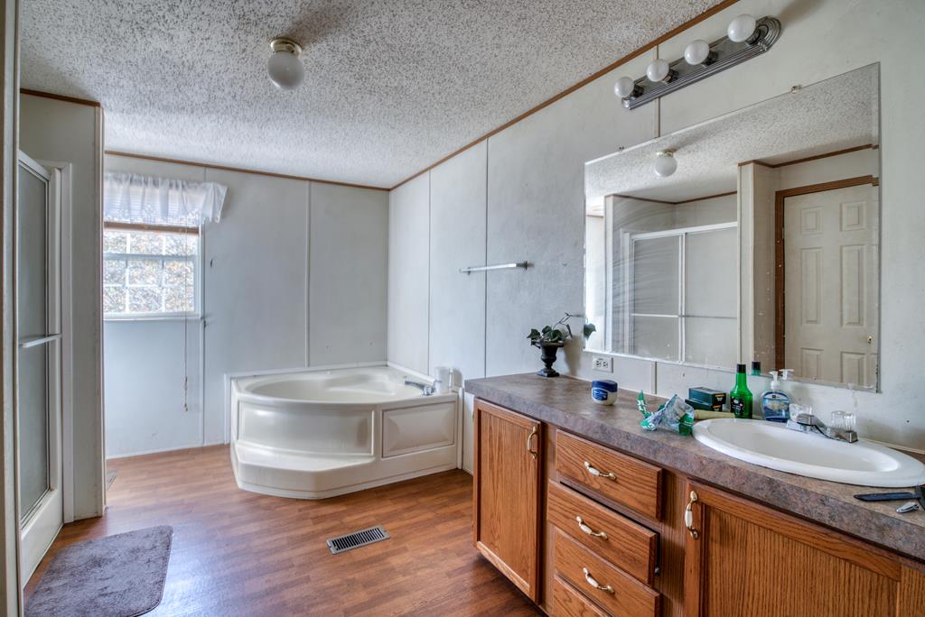 415 Middle Fork Road Marion, VA 24354 - Photo 15 of 23 Gallery Image 15