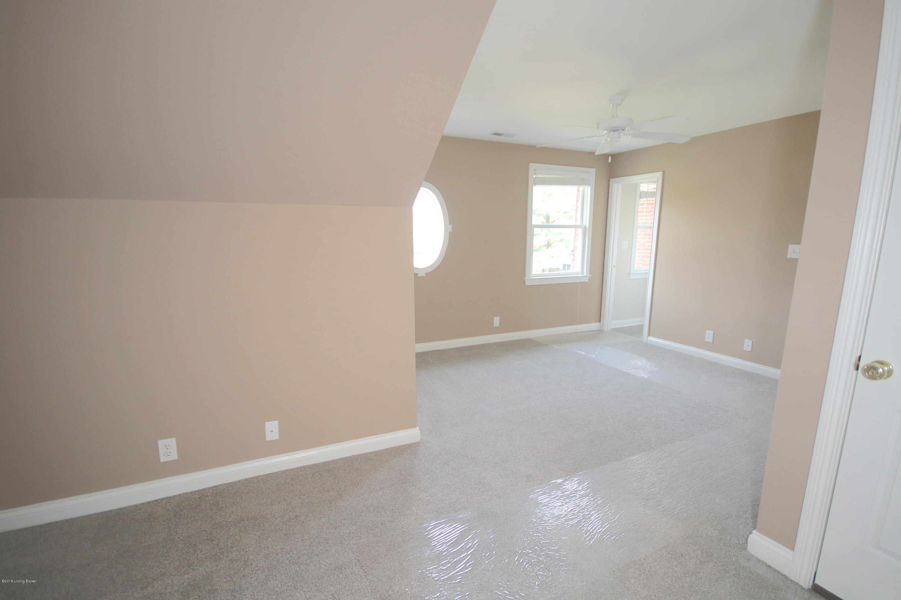 13402 Creekview Road Prospect, KY 40059 - Photo 26 of 50 Second Floor Bedroom #3 With Private bath