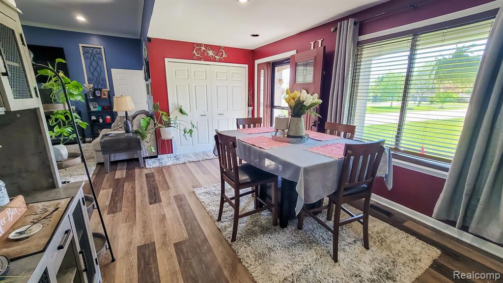 6217 Sharp Road Swartz Creek, MI 48473 - Photo 10 of 42