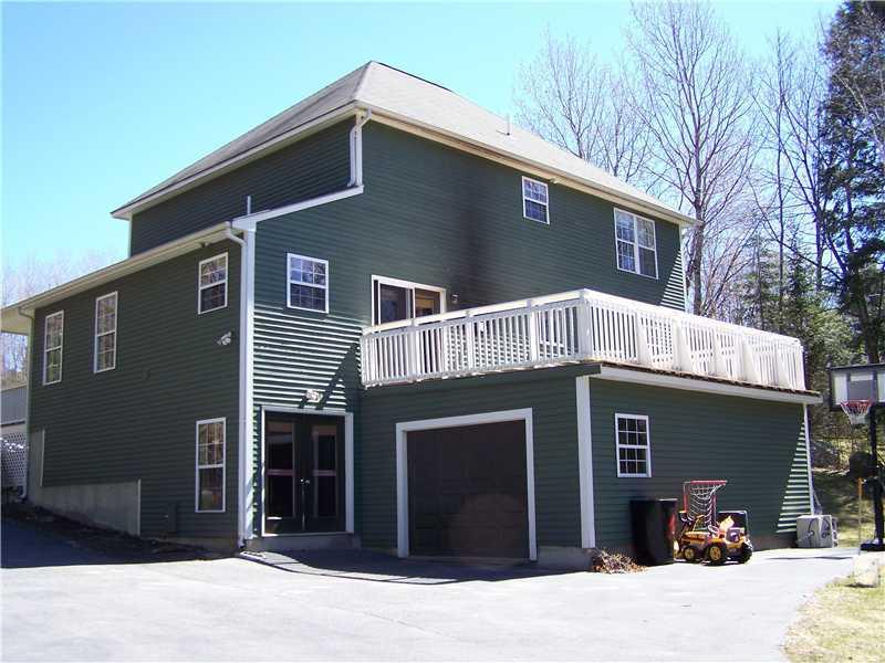 27 Stonebrook Road Windham, ME 04062 - Photo 31 of 35 Exterior Back.