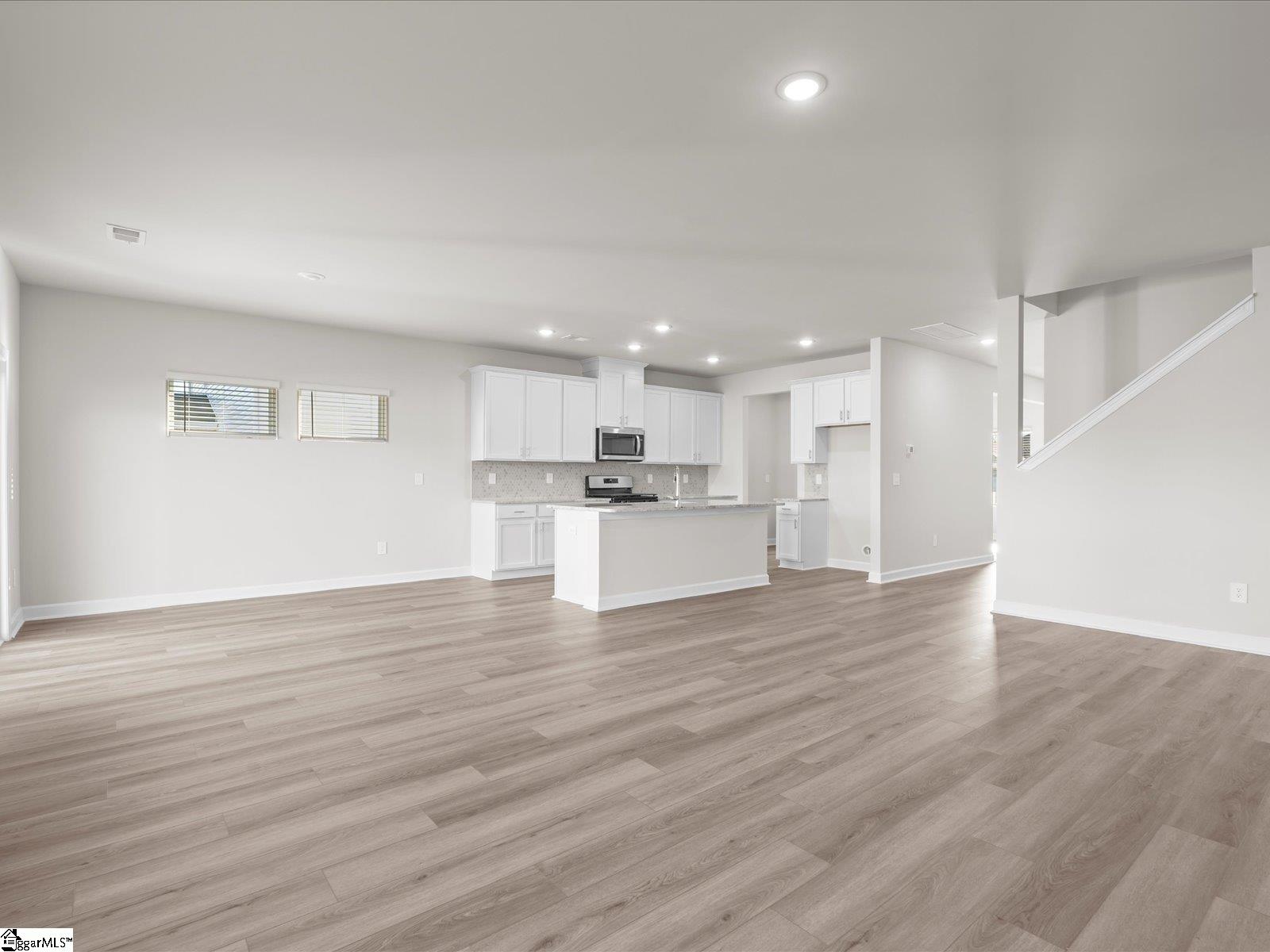 127 Firehole Road Gray Court, SC 29645 - Photo 5 of 45