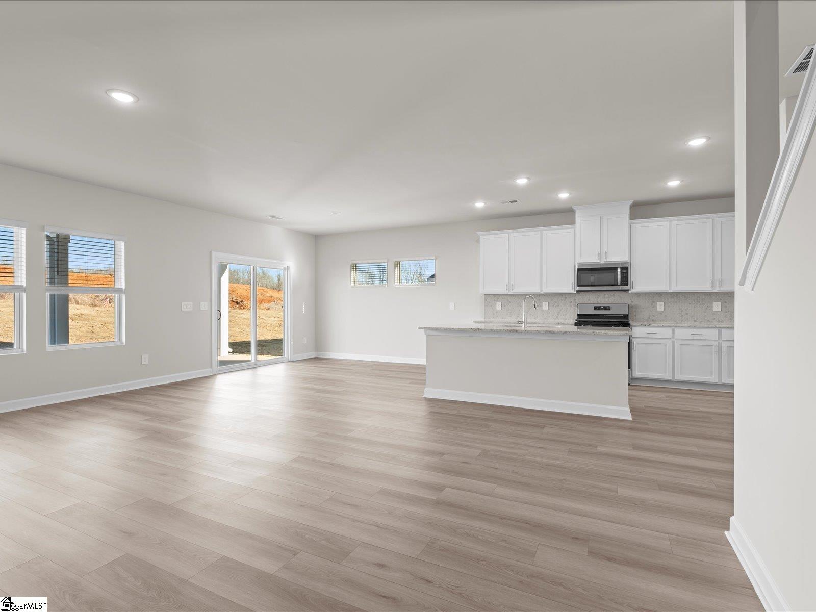 127 Firehole Road Gray Court, SC 29645 - Photo 6 of 45