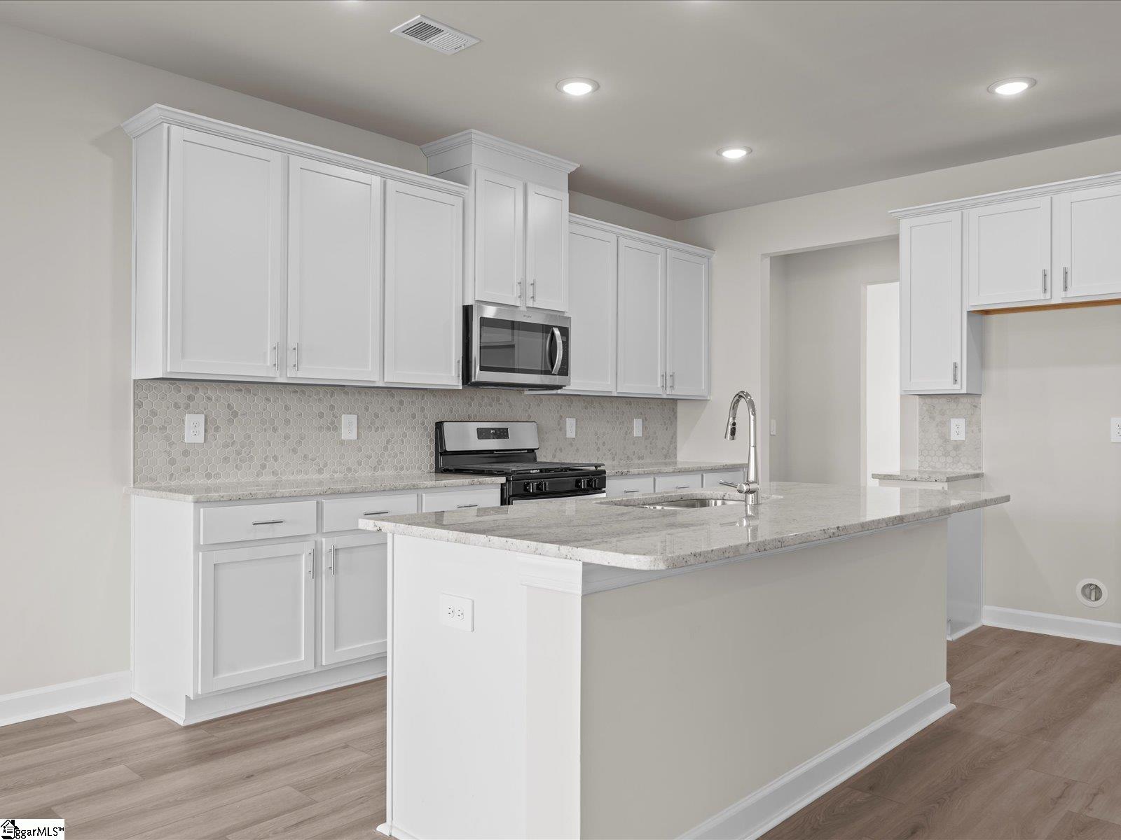 127 Firehole Road Gray Court, SC 29645 - Photo 8 of 45