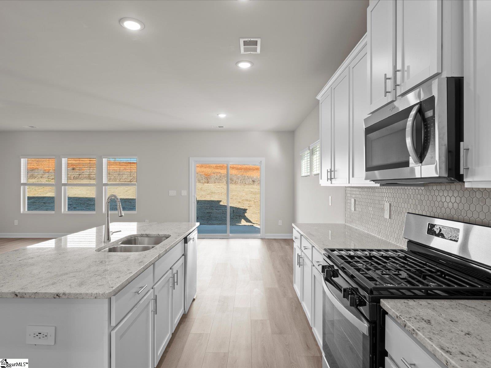 127 Firehole Road Gray Court, SC 29645 - Photo 10 of 45