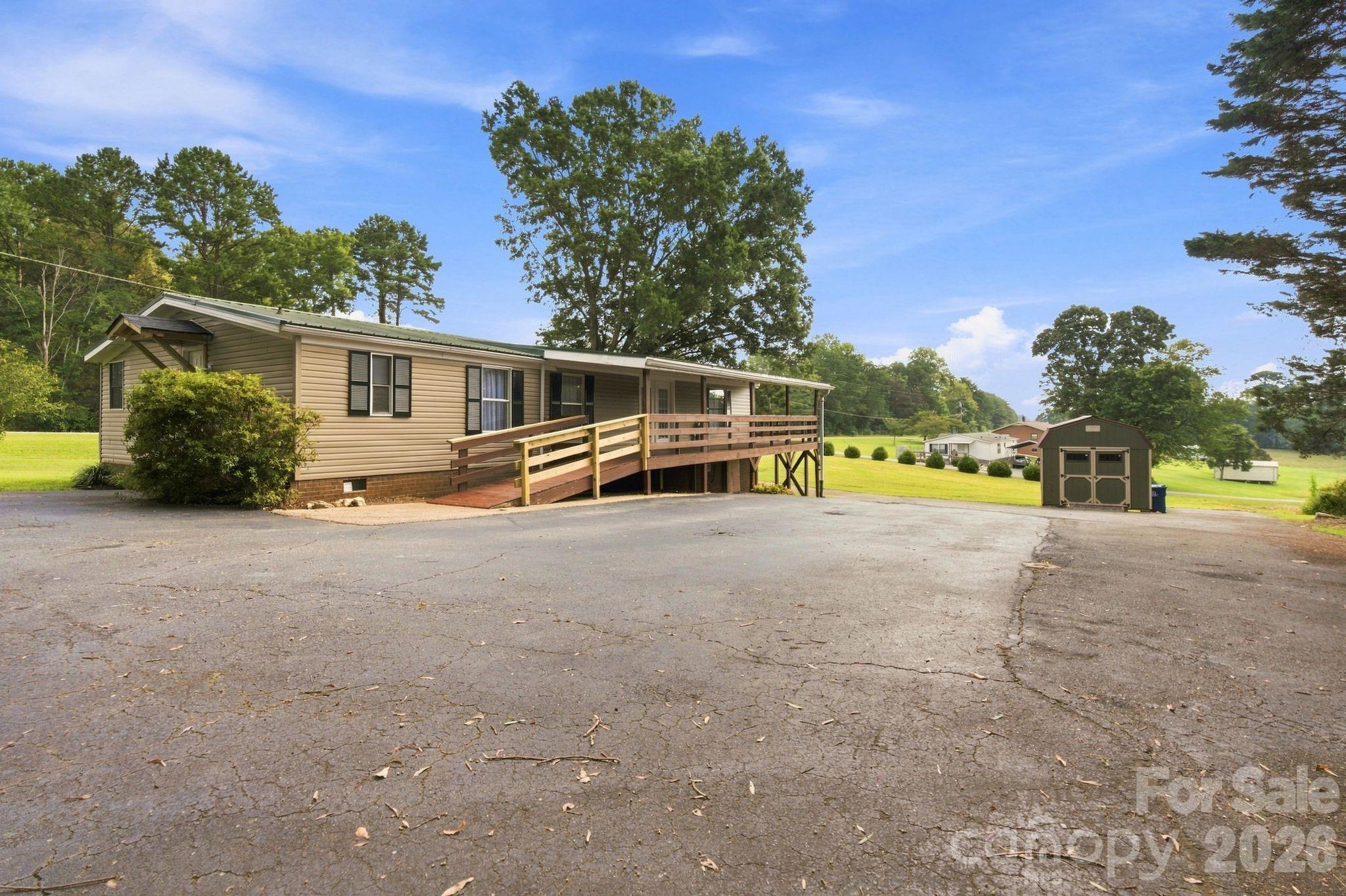 8099 Riverbend Road Claremont, NC 28610 - Photo 20 of 29 Gallery Image 20