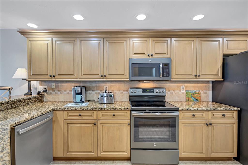 6140 Midnight Pass Road, Unit 501 Sarasota, FL 34242 - Photo 29 of 80