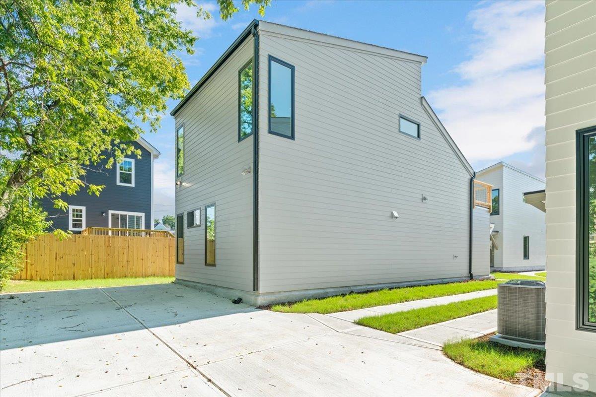 504 Commonwealth Street Durham, NC 27703 - Photo 34 of 34 Gallery Image 34
