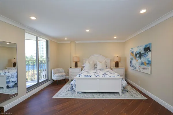 $12,000 | 4041 Gulf Shore Boulevard North, Unit 305, Naples, FL 34103