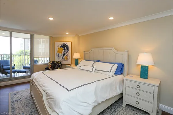 $12,000 | 4041 Gulf Shore Boulevard North, Unit 305, Naples, FL 34103