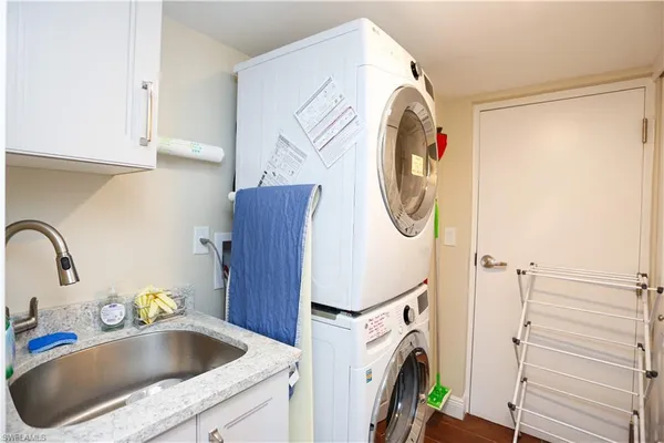 $12,000 | 4041 Gulf Shore Boulevard North, Unit 305, Naples, FL 34103