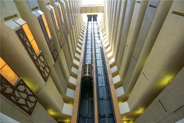 $12,000 | 4041 Gulf Shore Boulevard North, Unit 305, Naples, FL 34103