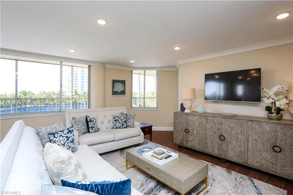 $12,000 | 4041 Gulf Shore Boulevard North, Unit 305, Naples, FL 34103