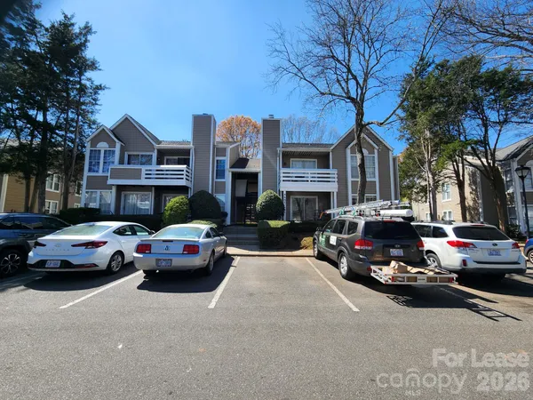 $1,400 | 9603 D Vinca Circle, Charlotte, NC 28213