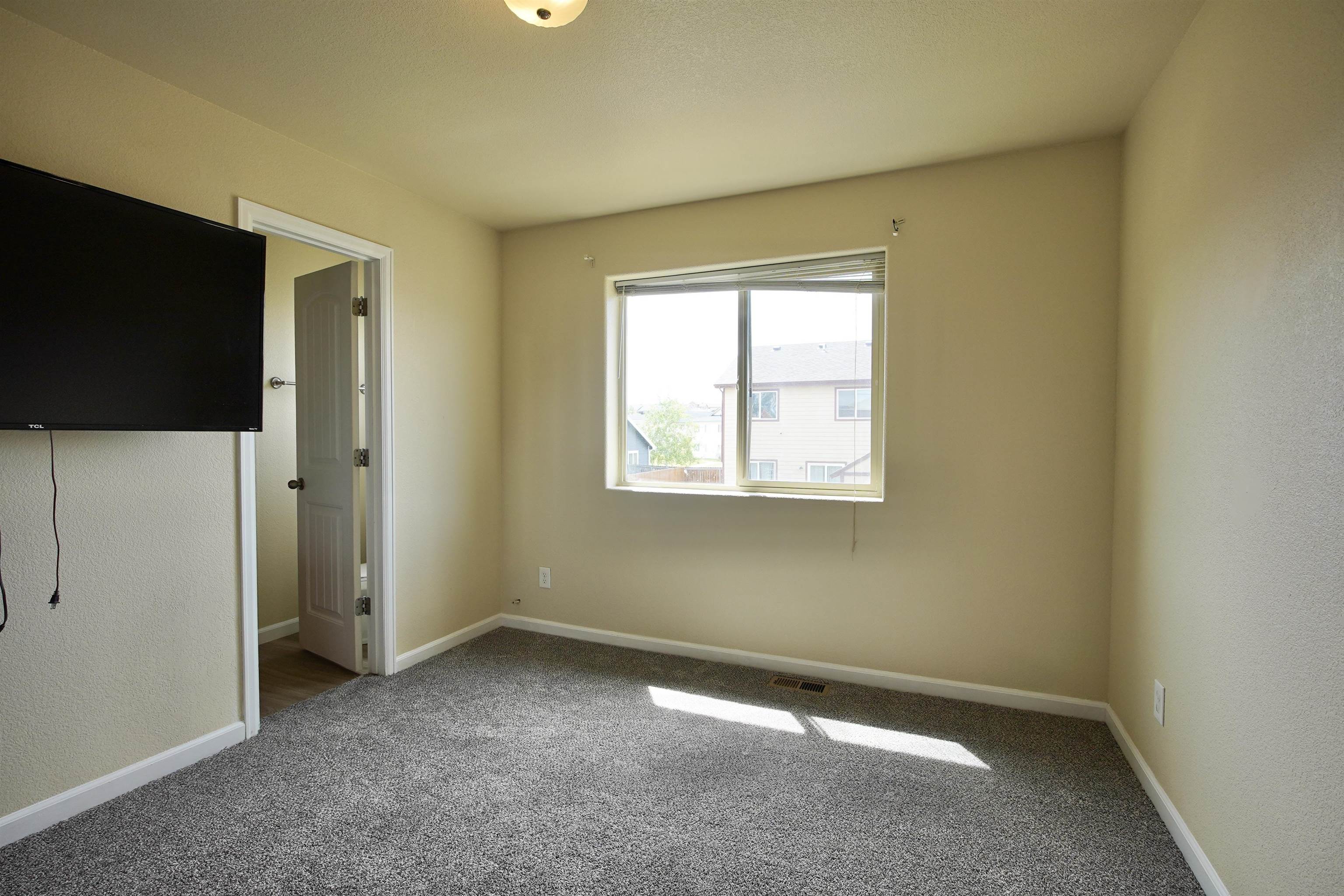 822 Discovery Street Mills, WY 82644 - Photo 27 of 42