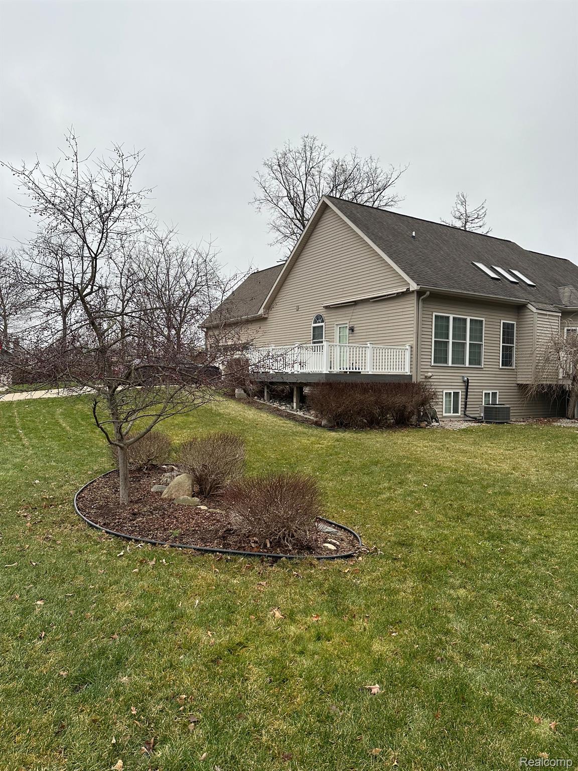 155 Peters Road Milford, MI 48381 - Photo 39 of 41 Gallery Image 39
