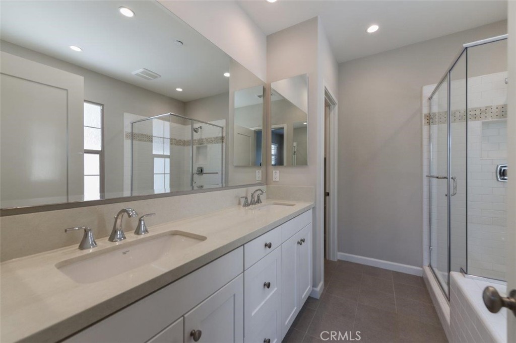 137 Falcon Ridge Irvine, CA 92618 - Photo 26 of 37 Gallery Image 26