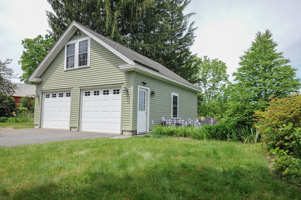 180 Montague Road Amherst, MA 01002 - Photo 20 of 29