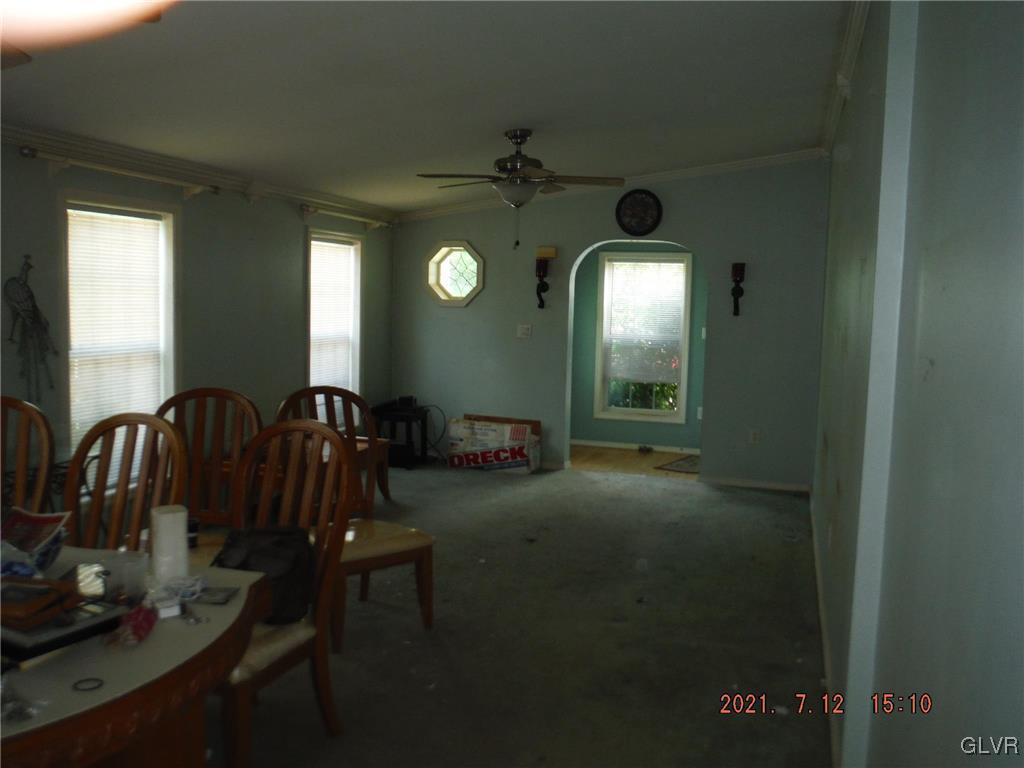 14 Abbey Road Easton, PA 18040 - Photo 4 of 12 Gallery Image 4
