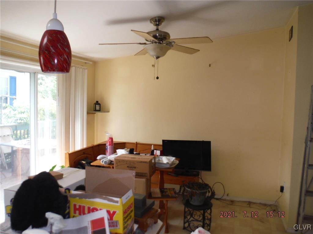 14 Abbey Road Easton, PA 18040 - Photo 6 of 12 Gallery Image 6
