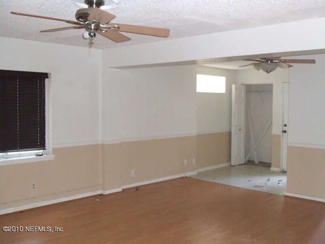 5334 South River Road Jacksonville, FL 32211 - Photo 6 of 6 living room