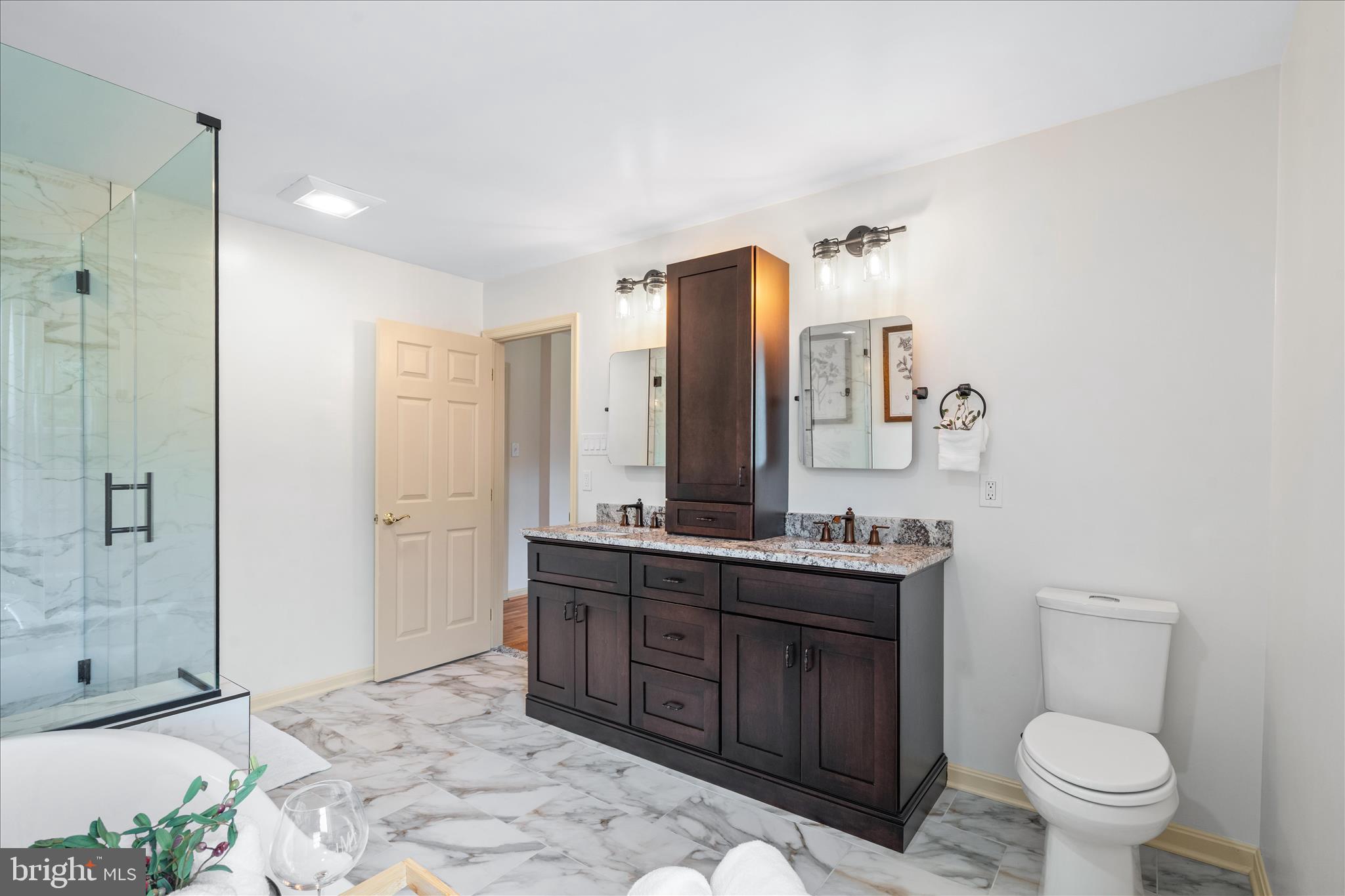 11841 Cash Smith Road Keymar, MD 21757 - Photo 40 of 81 Ensuite bathroom off of the primary bedroom