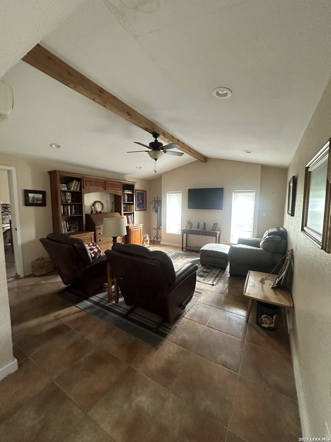 844 Laurel Street Uvalde, TX 78801 - Photo 12 of 28