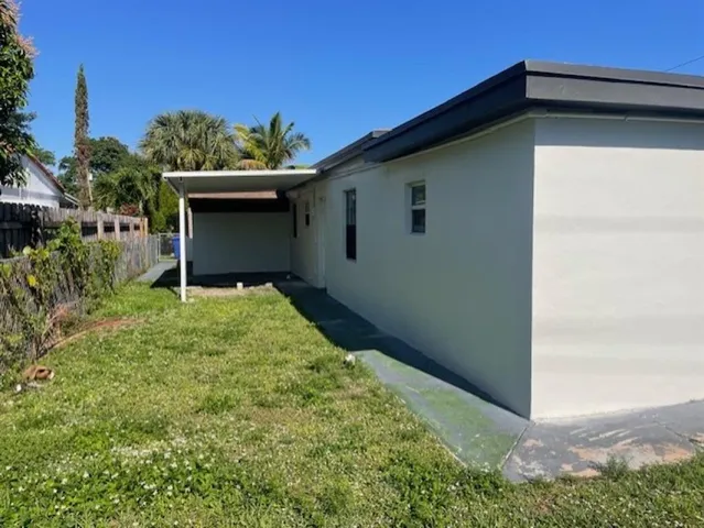 $3,600 | 1724 Northeast 176th Street, North Miami Beach, FL 33162