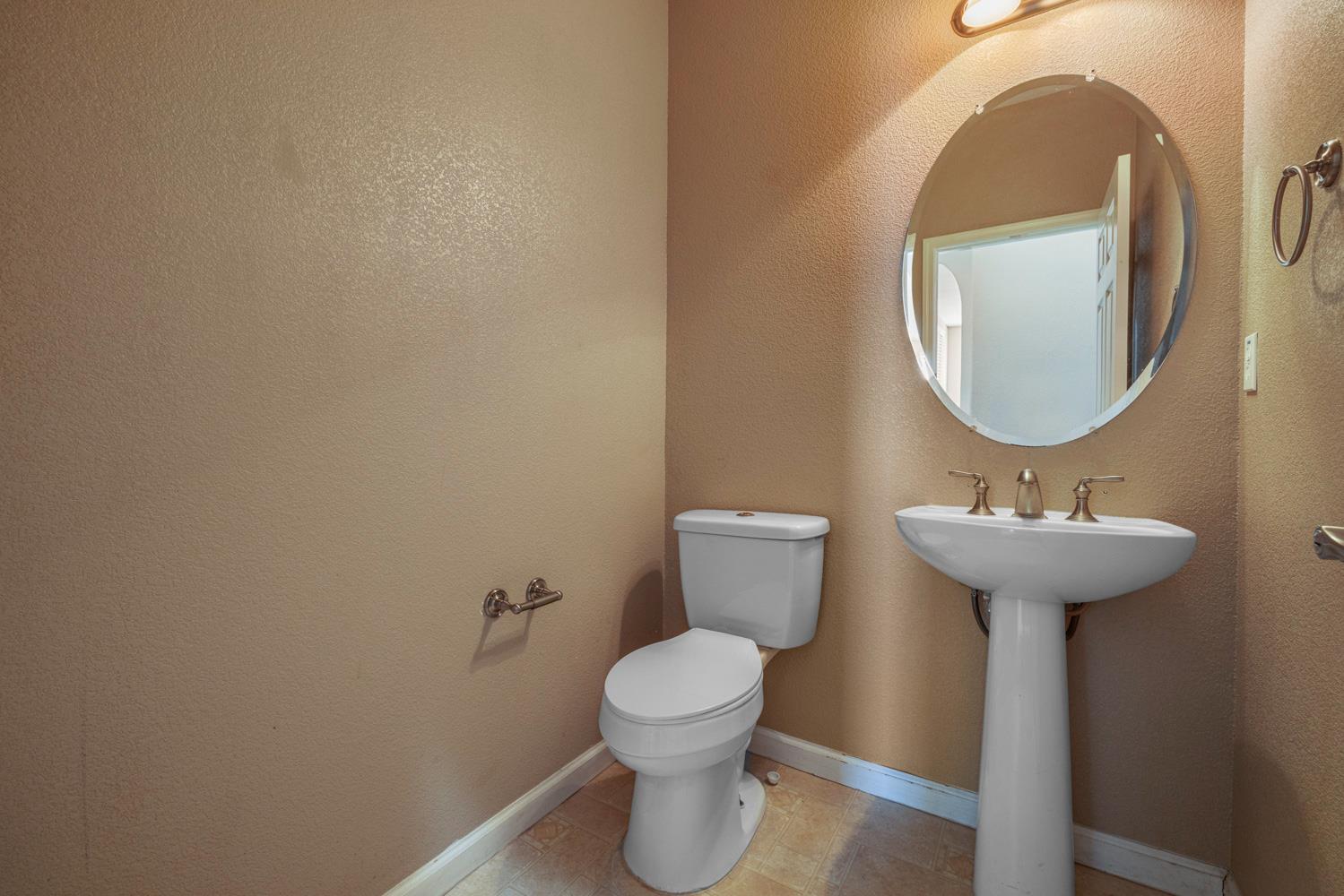 2391 Gabriel Drive Merced, CA 95340 - Photo 9 of 50
