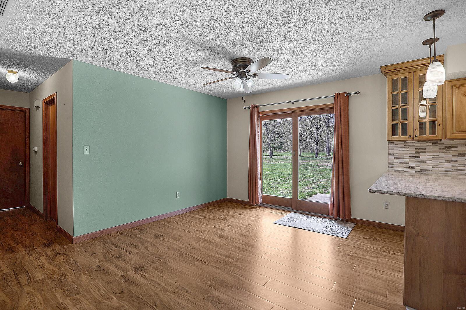 127 Schrage Road Pocahontas, IL 62275 - Photo 5 of 28
