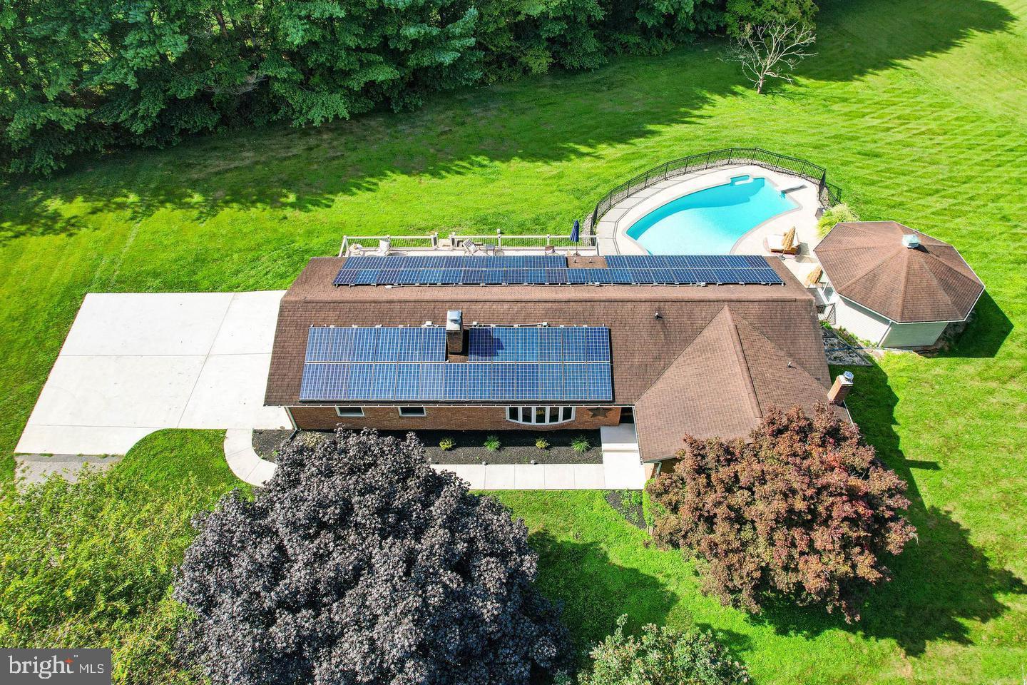9311 Dogwood Road Windsor Mill, MD 21244 - Photo 3 of 66