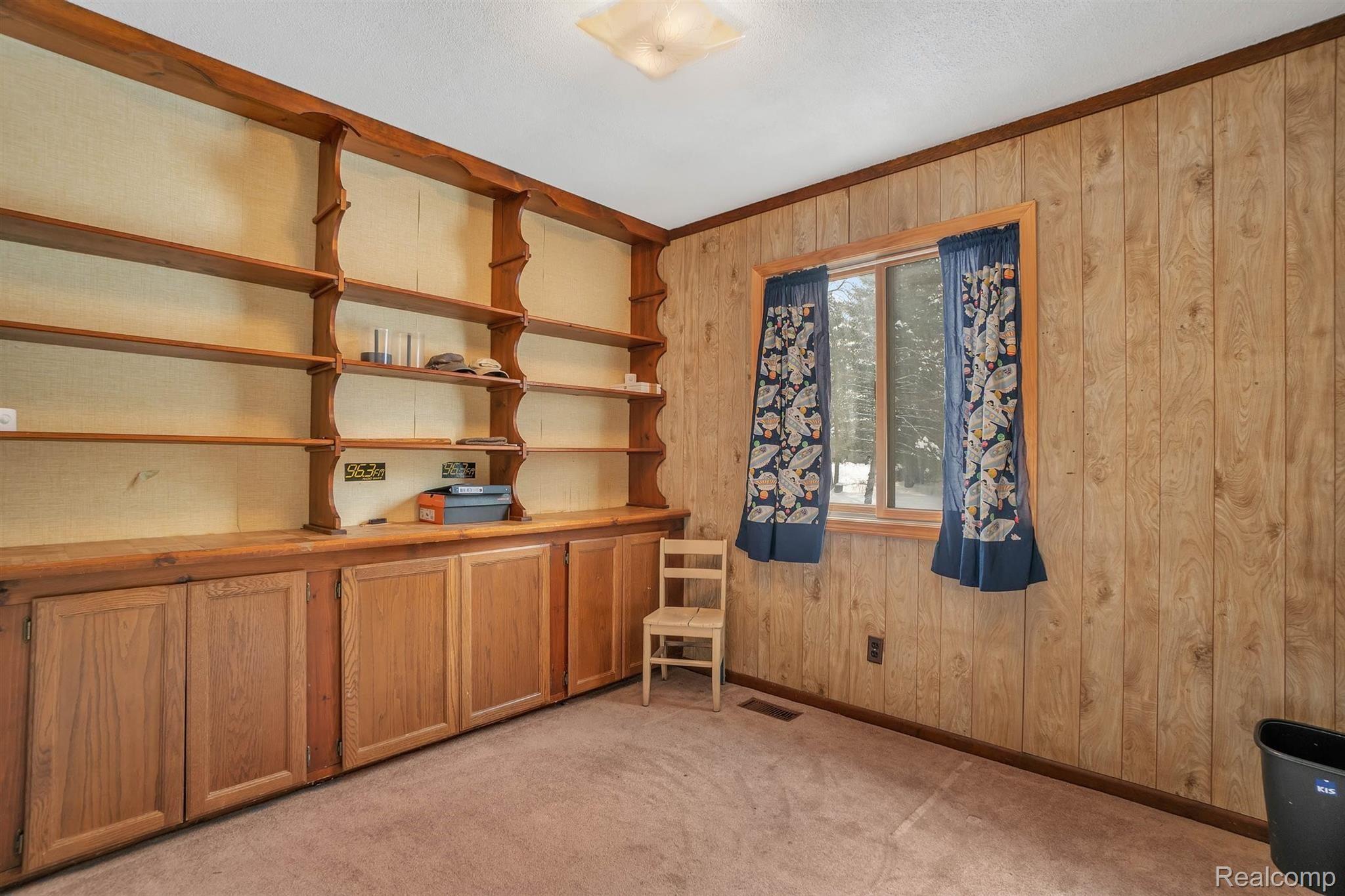 1084 Darwin Road Pinckney, MI 48169 - Photo 16 of 36 Bedroom 3