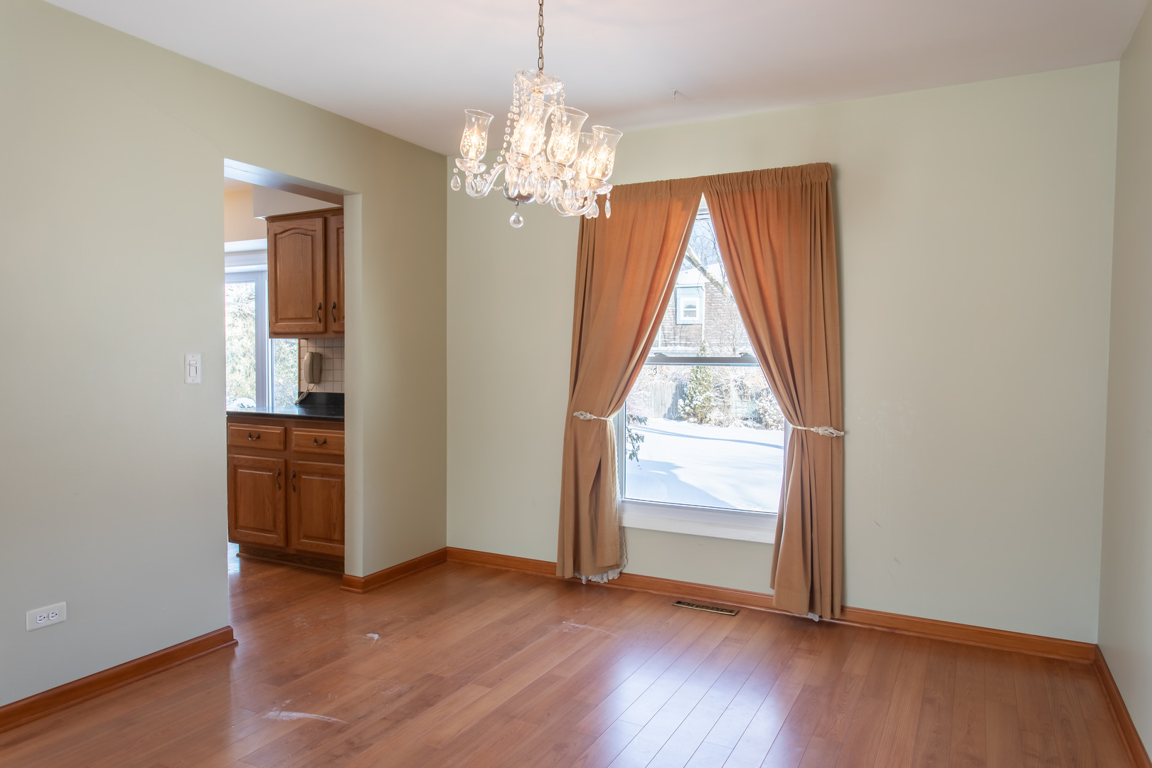 416 West Golf Road Libertyville, IL 60048 - Photo 7 of 29