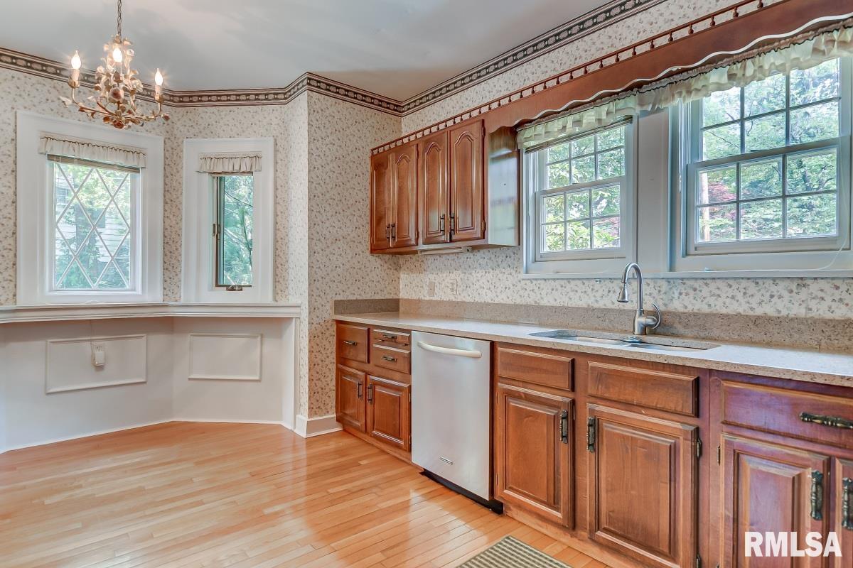 2011 South Illini Road Springfield, IL 62704 - Photo 12 of 50