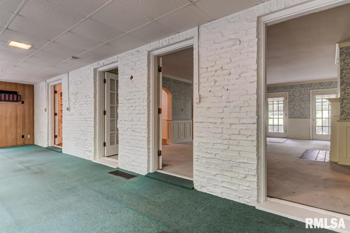 2011 South Illini Road Springfield, IL 62704 - Photo 16 of 50