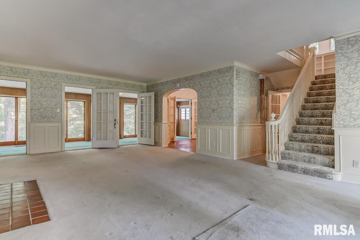 2011 South Illini Road Springfield, IL 62704 - Photo 2 of 50