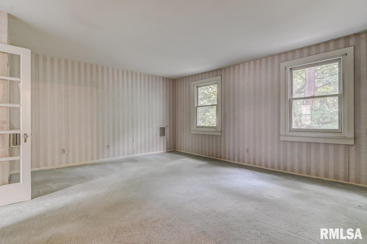 2011 South Illini Road Springfield, IL 62704 - Photo 24 of 50
