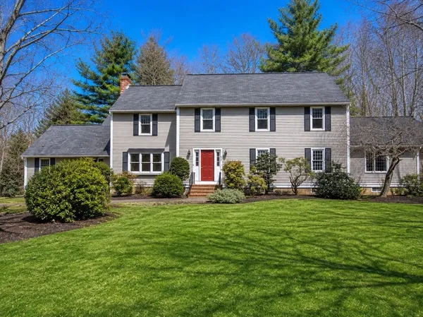 $1,099,900 | 28 Stetson Drive, Marlborough, MA 01752