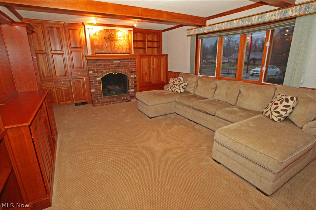 1076 Brainard Road Highland Heights, OH 44143 - Photo 20 of 35