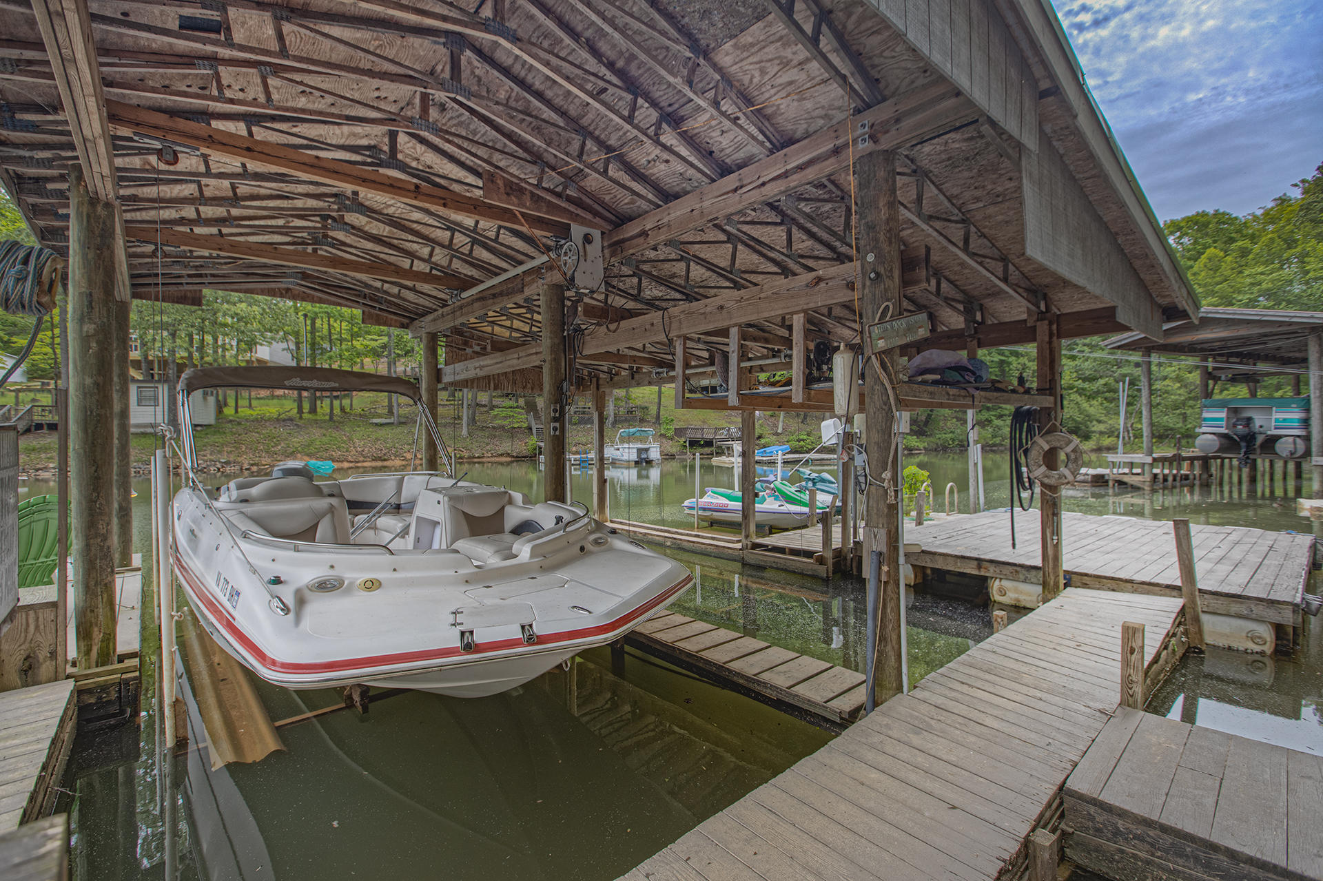 892 Jefferson Dock Road Penhook, VA 24137 - Photo 32 of 39 34