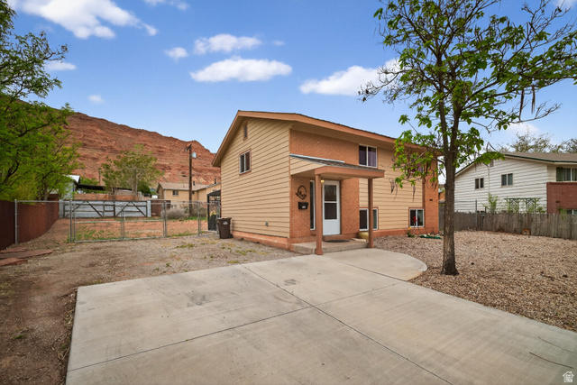 430 Ute Circle Moab, UT 84532 - Photo 4 of 32