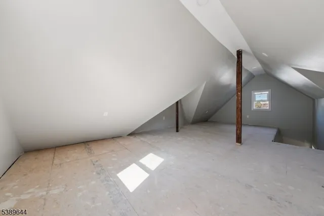 $2,700 | 134 Park Place, Unit 1, Irvington, NJ 07111