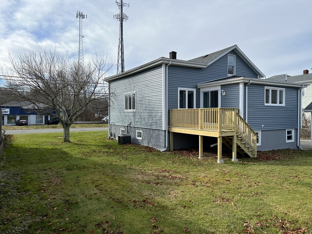 822 State Road Westport, MA 02790 - Photo 4 of 31 Gallery Image 4