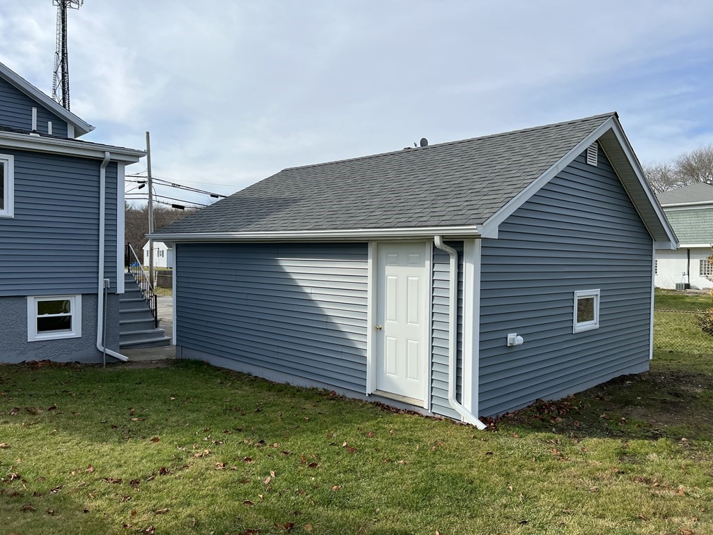 822 State Road Westport, MA 02790 - Photo 6 of 31 Gallery Image 6