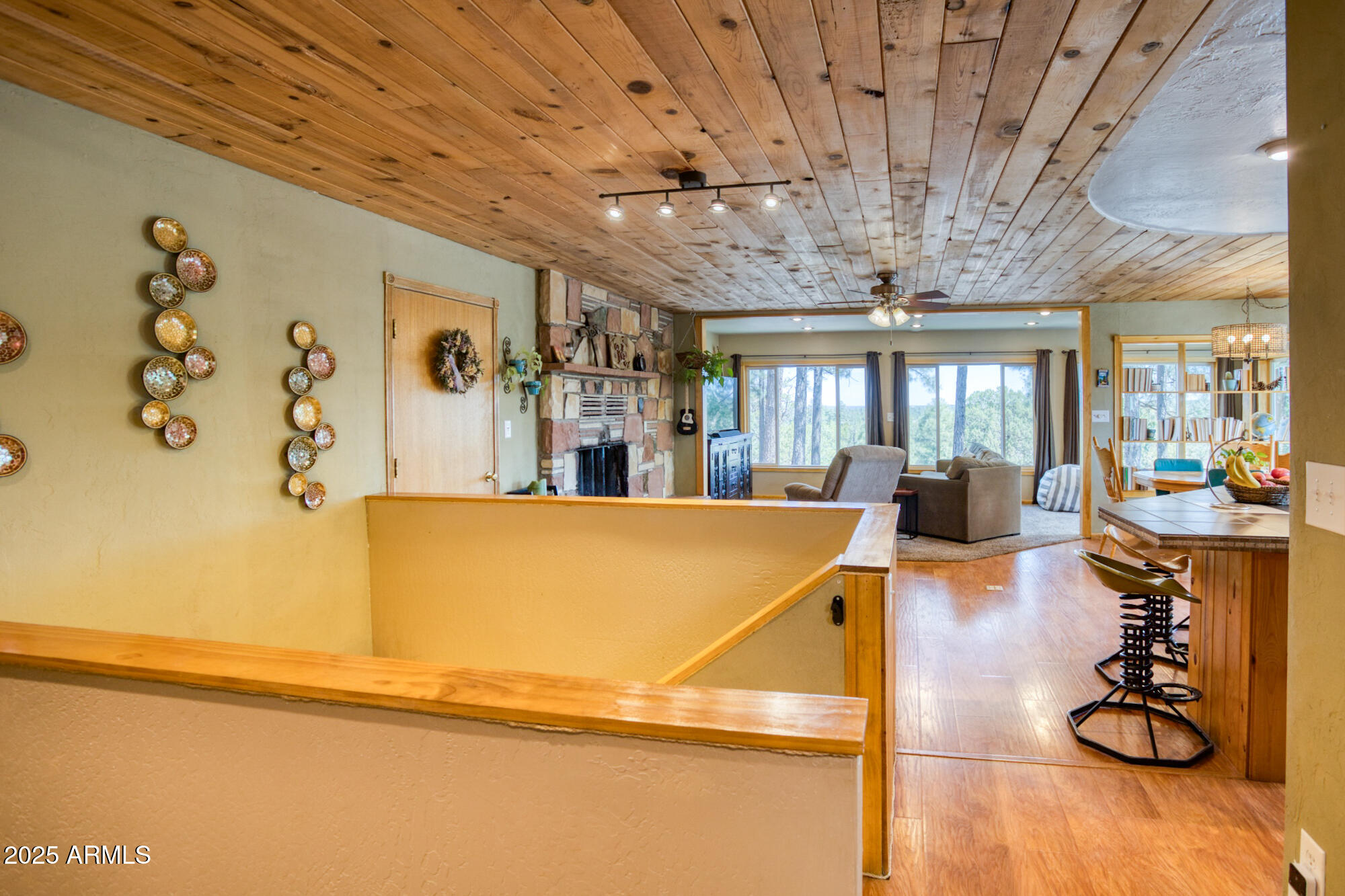 2611 Ellsworth Avenue Show Low, AZ 85901 - Photo 16 of 41 a view of a living room and kitchen