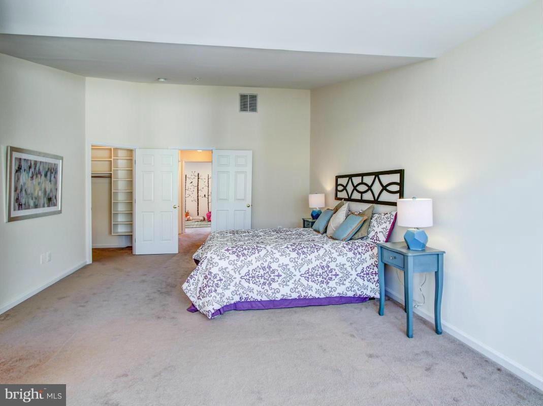 13922 Lullaby Road Germantown, MD 20874 - Photo 17 of 29 Bedroom (Master)